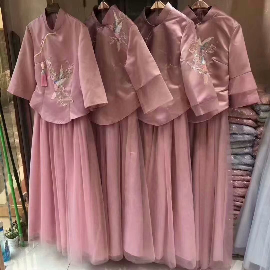 伴娘服裝